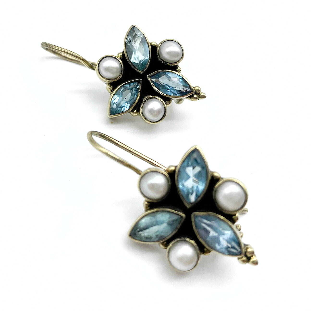 Oorhangers Goud Op Zilver Blauwe Topaas en Parel