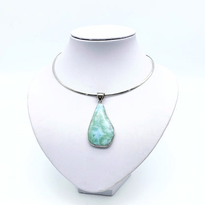 Hanger Larimar