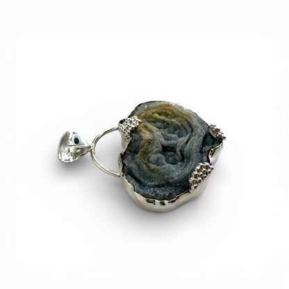 Hanger Chalcedon Drüse