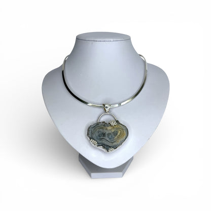 Hanger Chalcedon Drüse