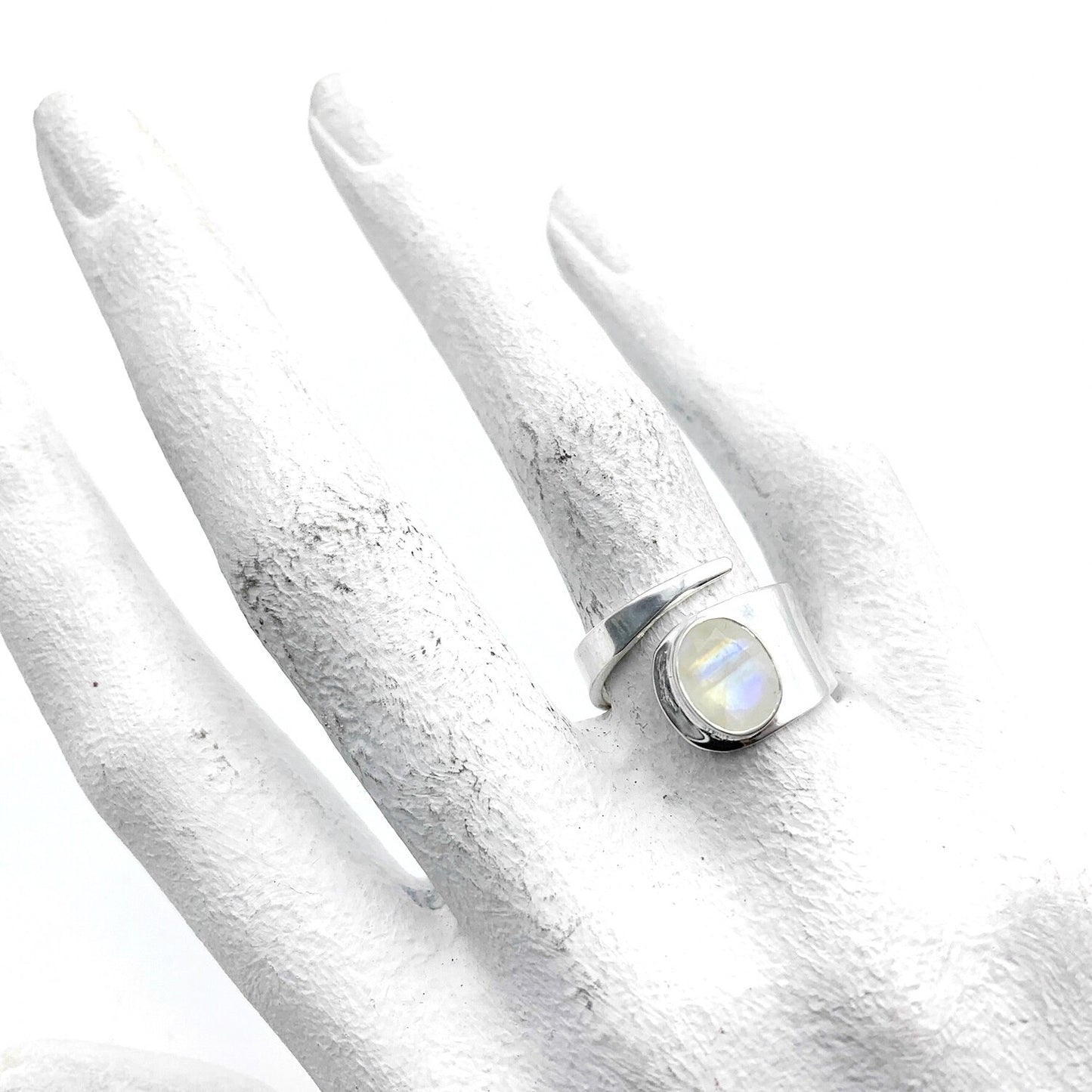 Ring Maansteen