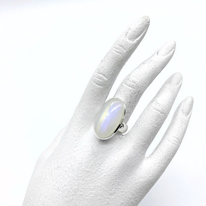 Ring Maansteen